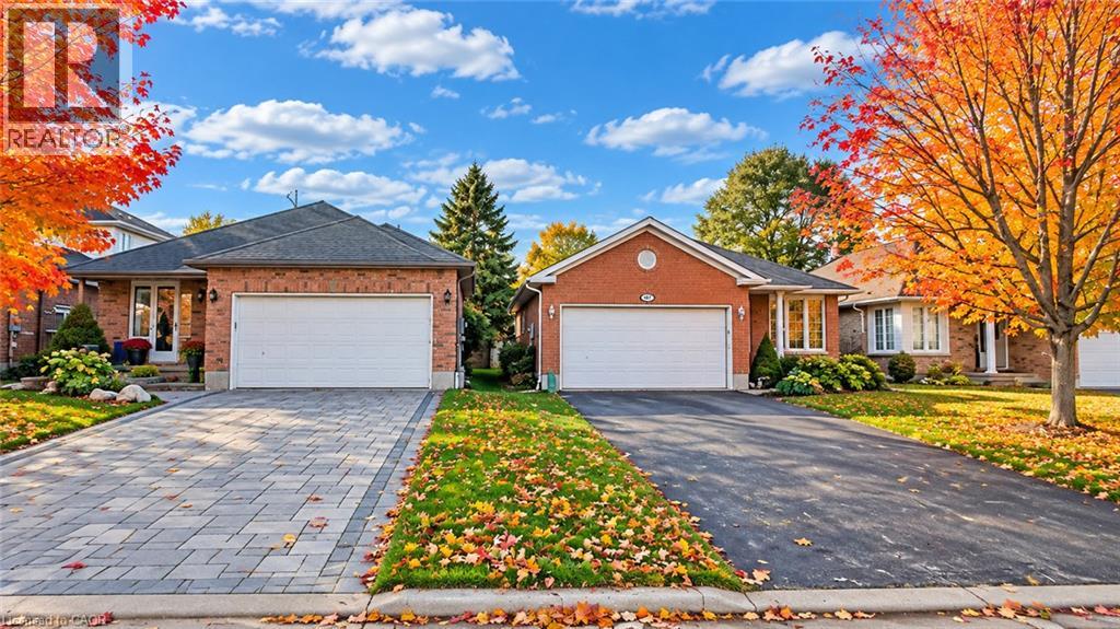 487 BRENTCLIFFE Drive Unit# Upper — photo 2
