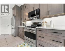 4pc Bathroom - 1311 Jackson Avenue, Saskatoon, SK S7H2M9 Photo 12