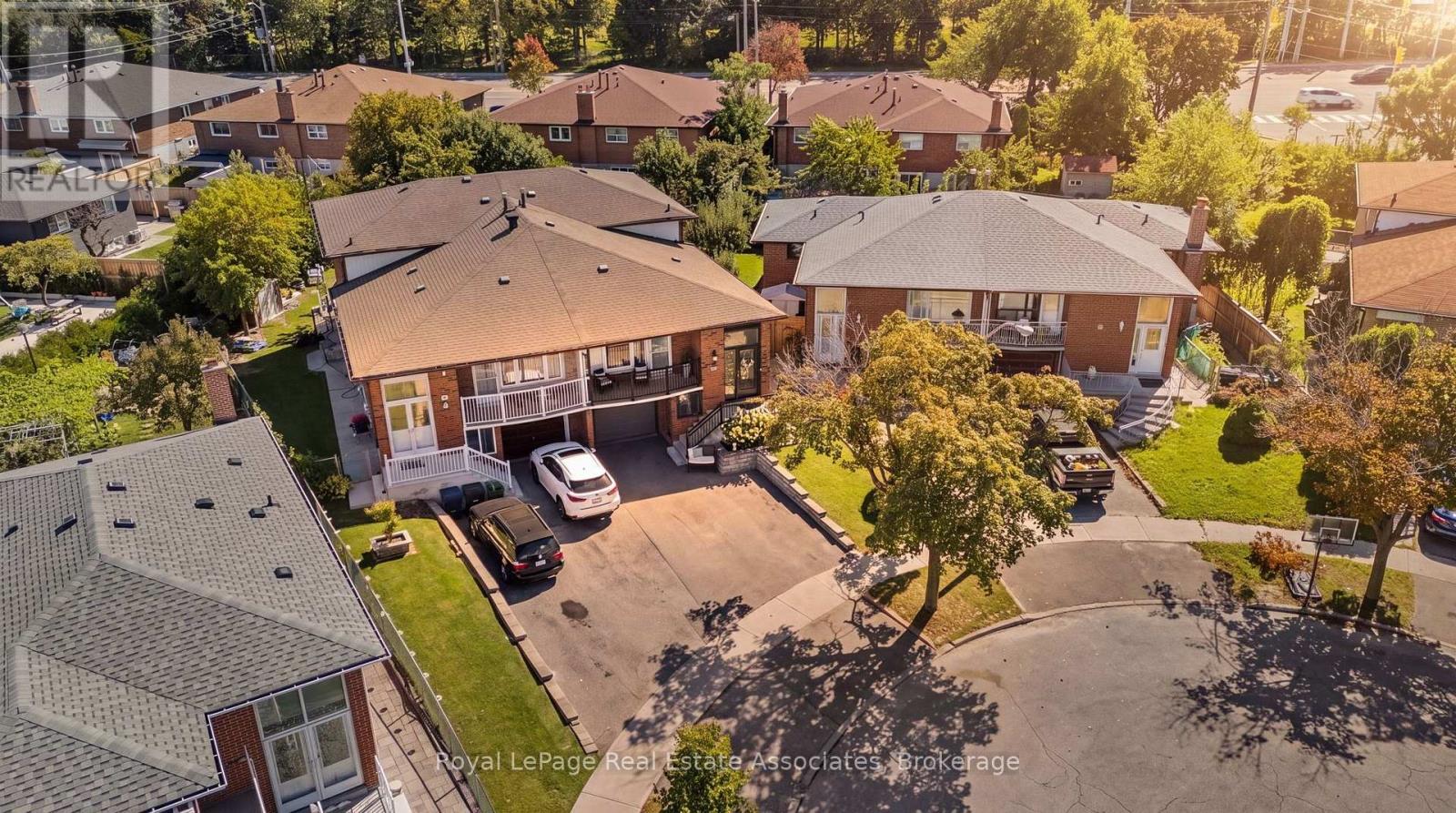 20 Honeywood Road, Toronto, ON photo 36