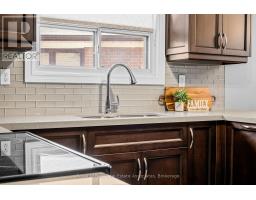 20 Honeywood Road, Toronto, ON M3N1B2 Photo 23