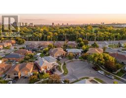 20 Honeywood Road, Toronto, ON M3N1B2 Photo 35