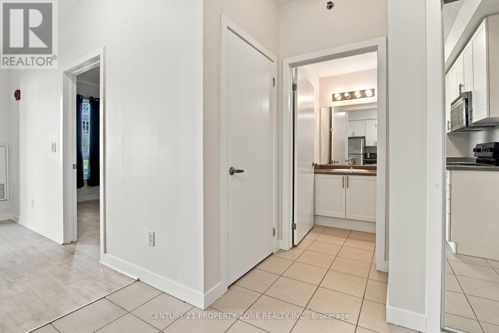 #510 2490 OLD BRONTE ROAD - 17
