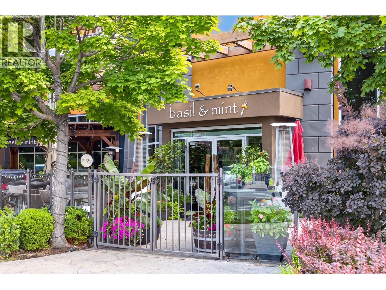 654 Cook Road Unit# 504, Kelowna - Image 1