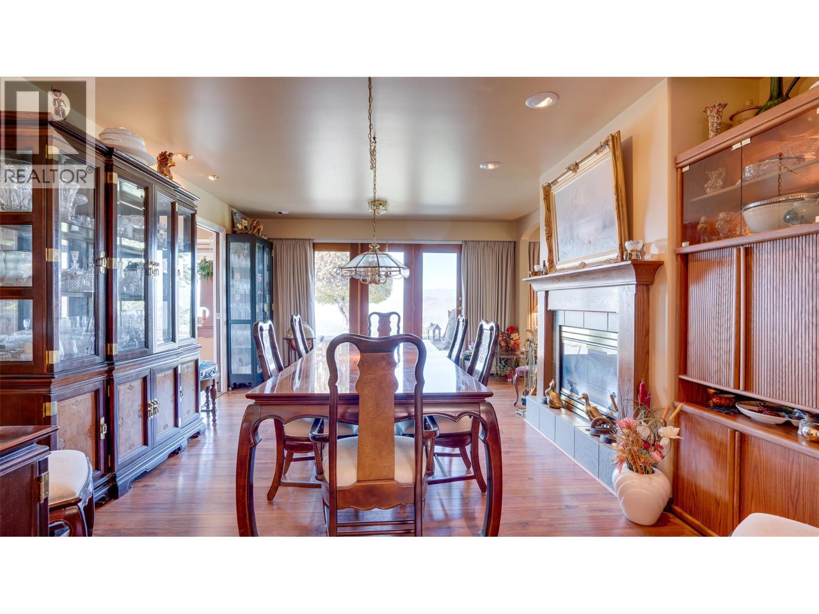 3200 Greenwood Road - 35