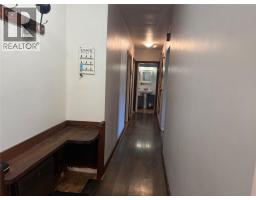Bedroom - 2600 Columbia Avenue, Castlegar, BC V1N2X6 Photo 6