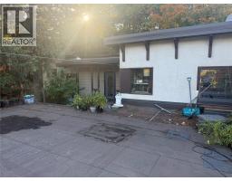 2600 Columbia Avenue, Castlegar, BC V1N2X6 Photo 71