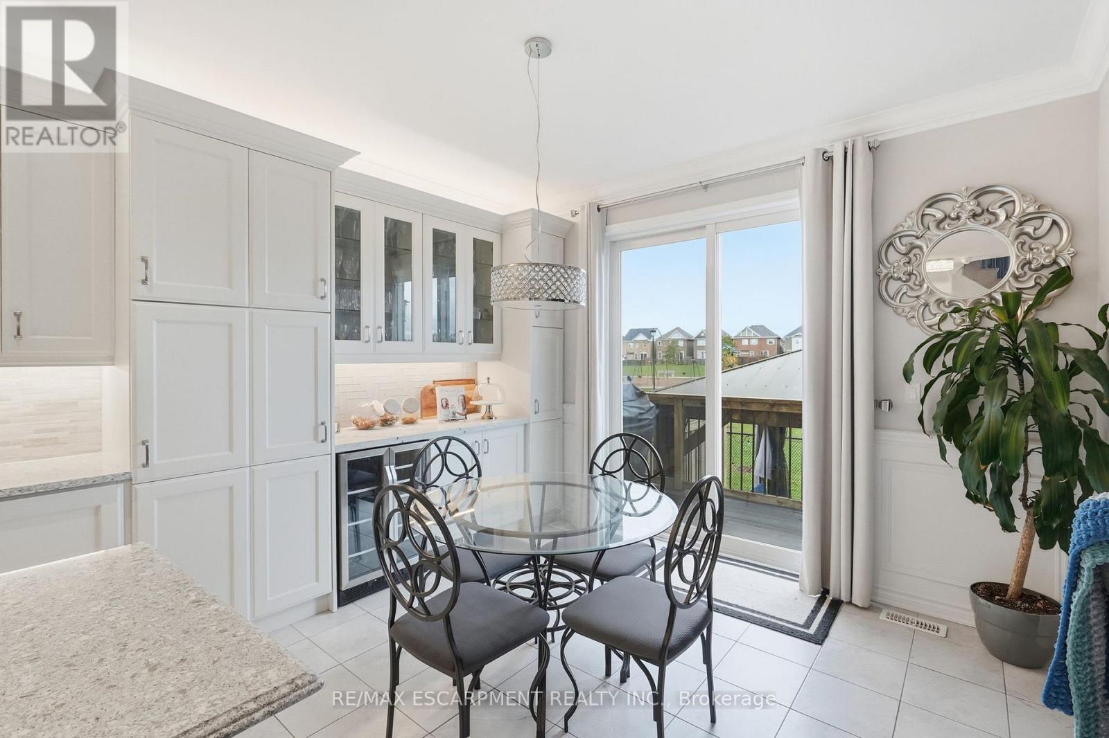 23 FOREST RIDGE AVENUE - 12