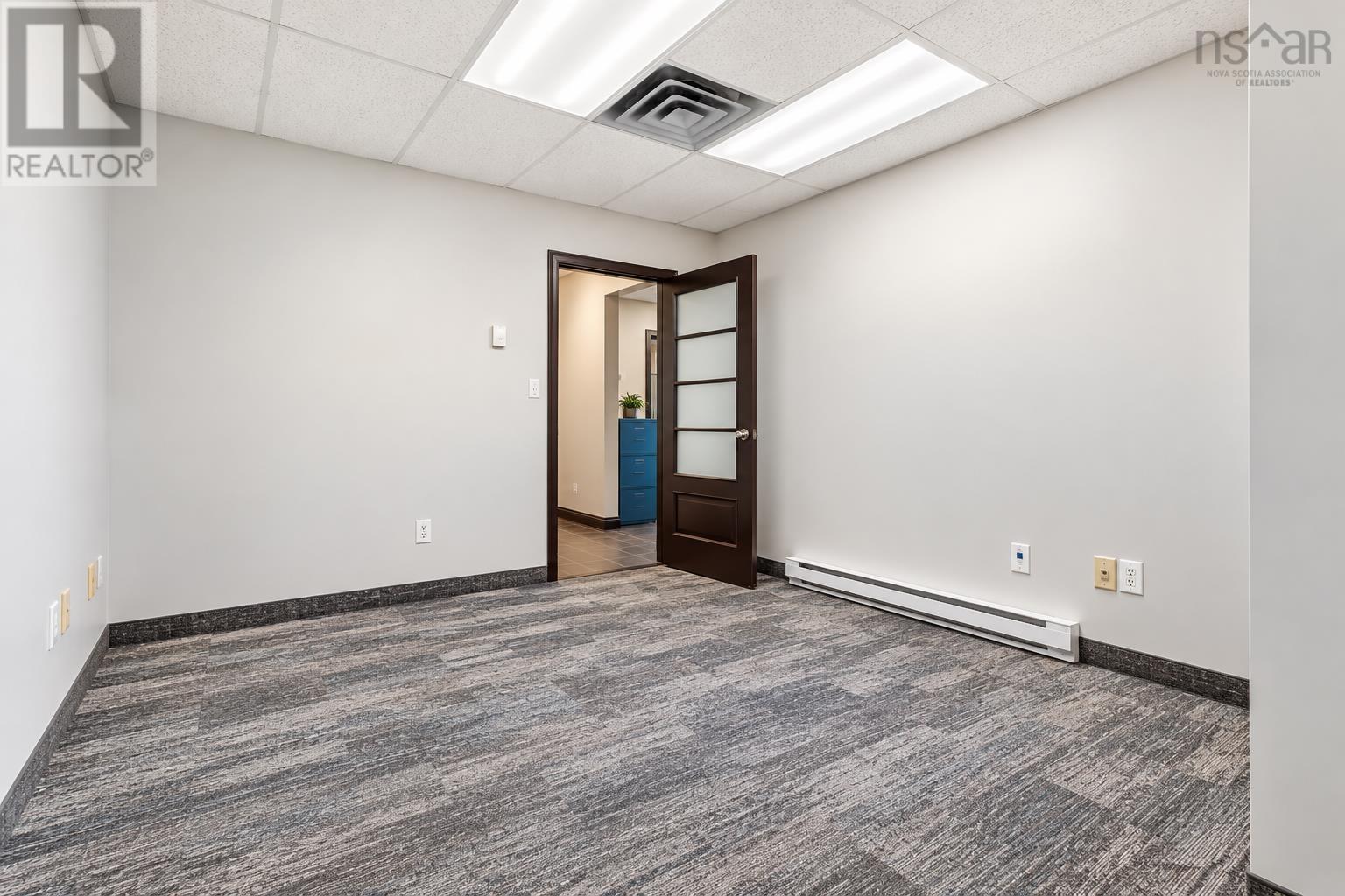 Office 5 - Off Entry