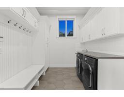 19031 60b Avenue, Surrey, BC V3S8C9 Photo 17