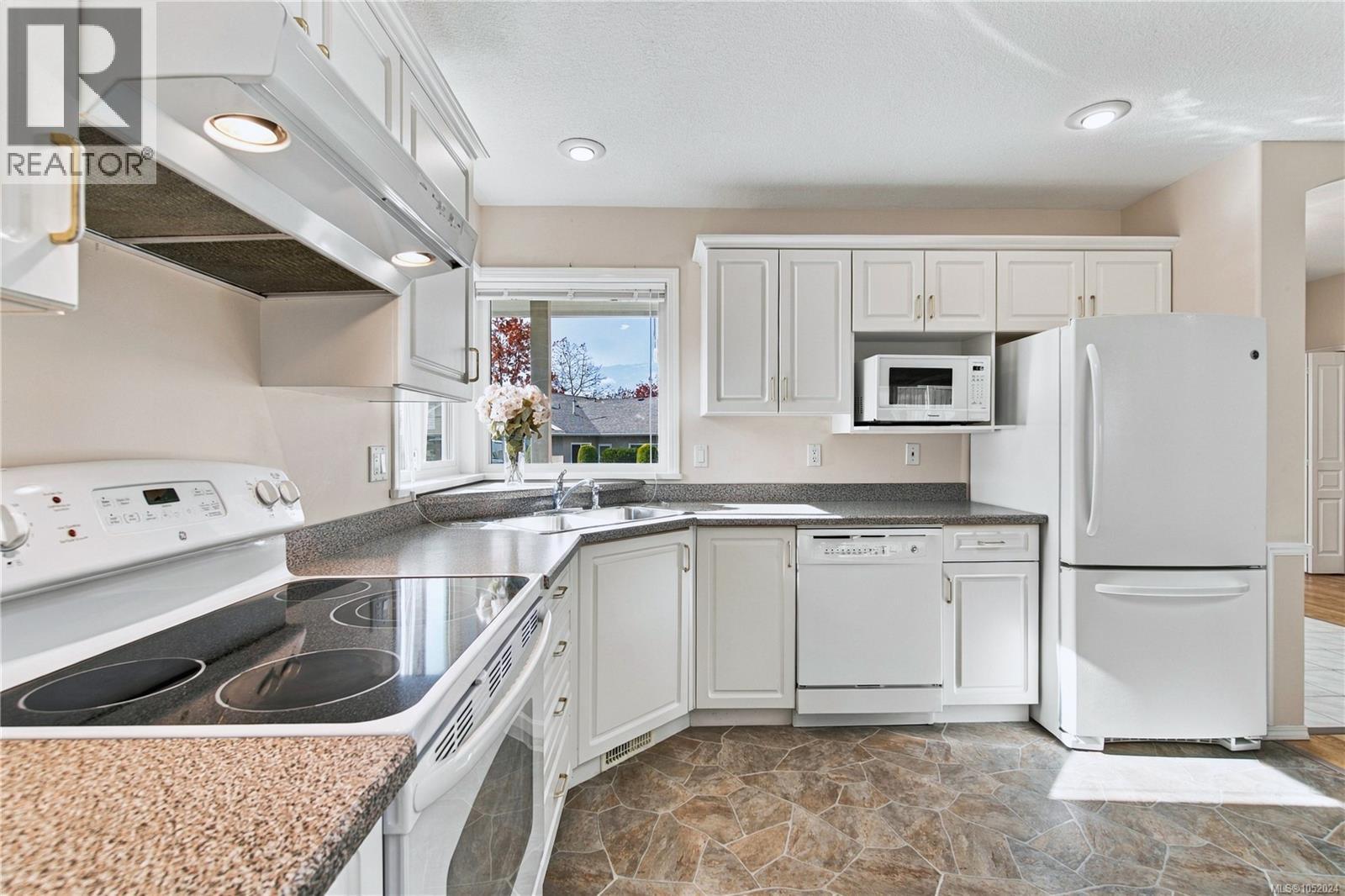 5850 Remi Lane - 9