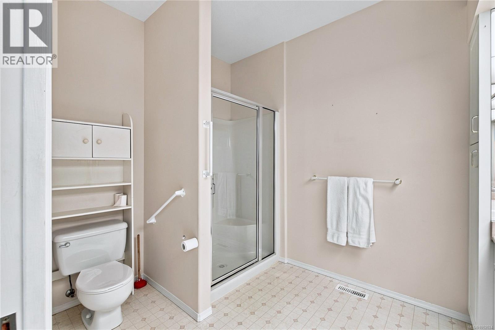 5850 Remi Lane - 12