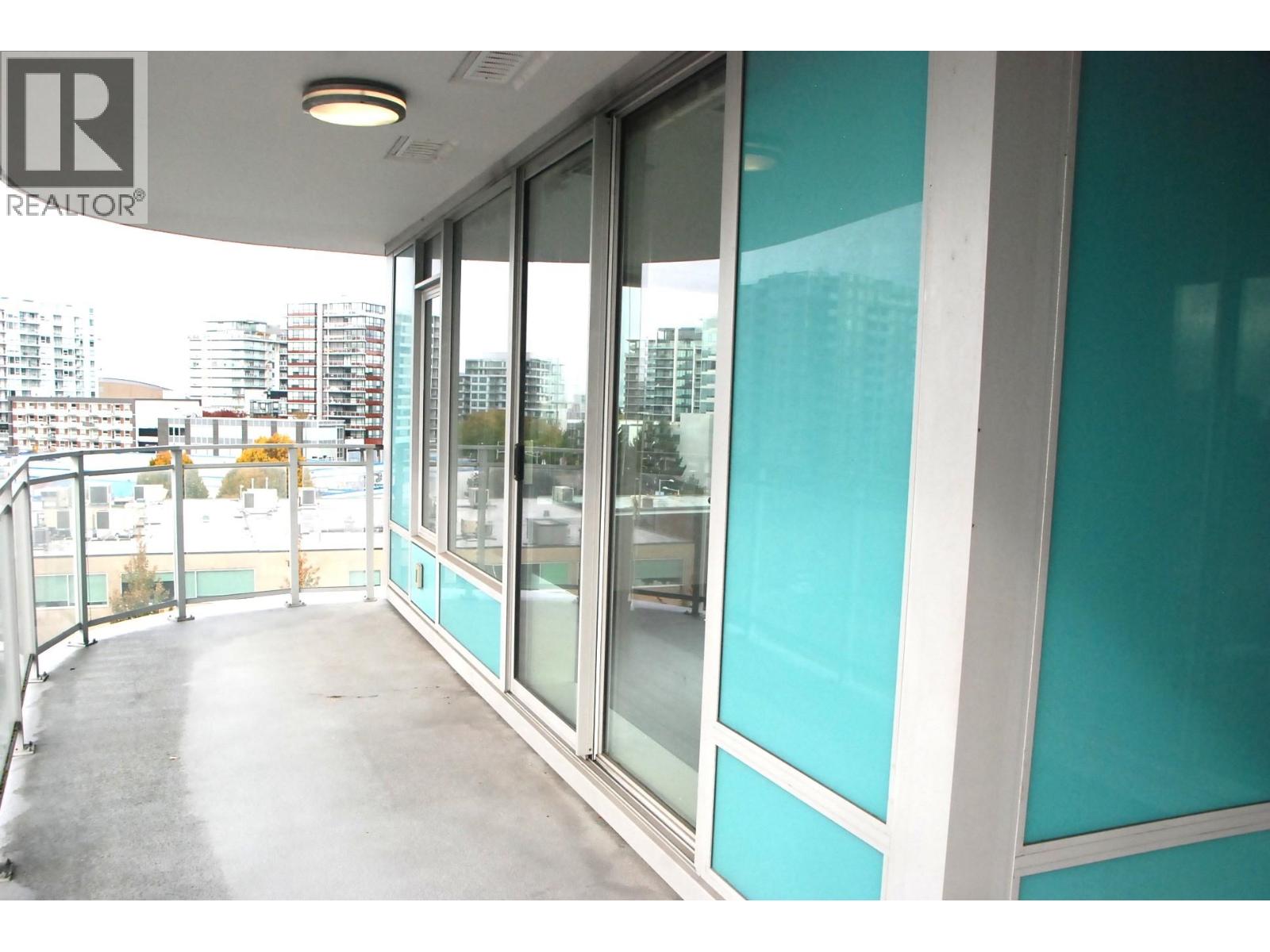 Photo of 806 7688 ALDERBRIDGE WAY 18