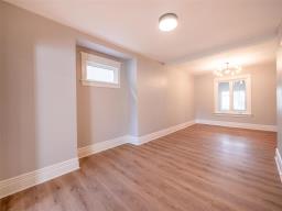 811 Alverstone Street, Winnipeg, MB R3E2H3 Photo 11