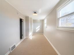 811 Alverstone Street, Winnipeg, MB R3E2H3 Photo 25