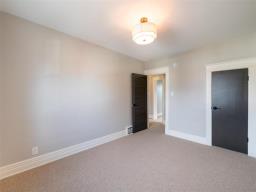 811 Alverstone Street, Winnipeg, MB R3E2H3 Photo 29