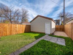 811 Alverstone Street, Winnipeg, MB R3E2H3 Photo 39