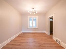 811 Alverstone Street, Winnipeg, MB R3E2H3 Photo 9