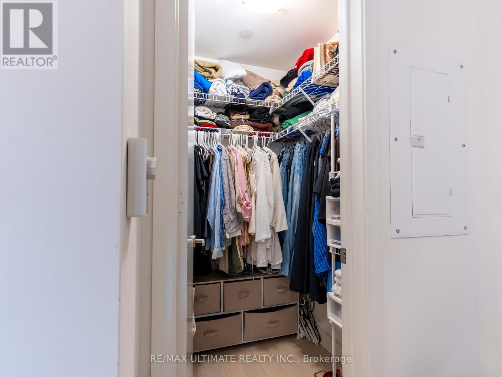 #203 106 DOVERCOURT ROAD - 17