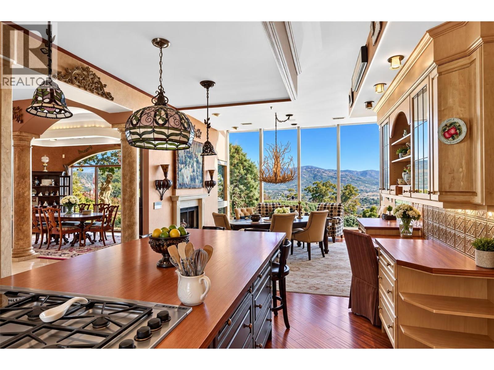 2802 West Bench Drive, Penticton