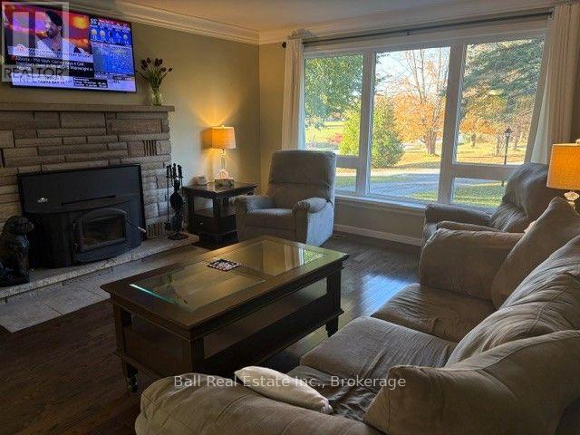 4 Avoline Boulevard North, Kawartha Lakes, ON photo 4