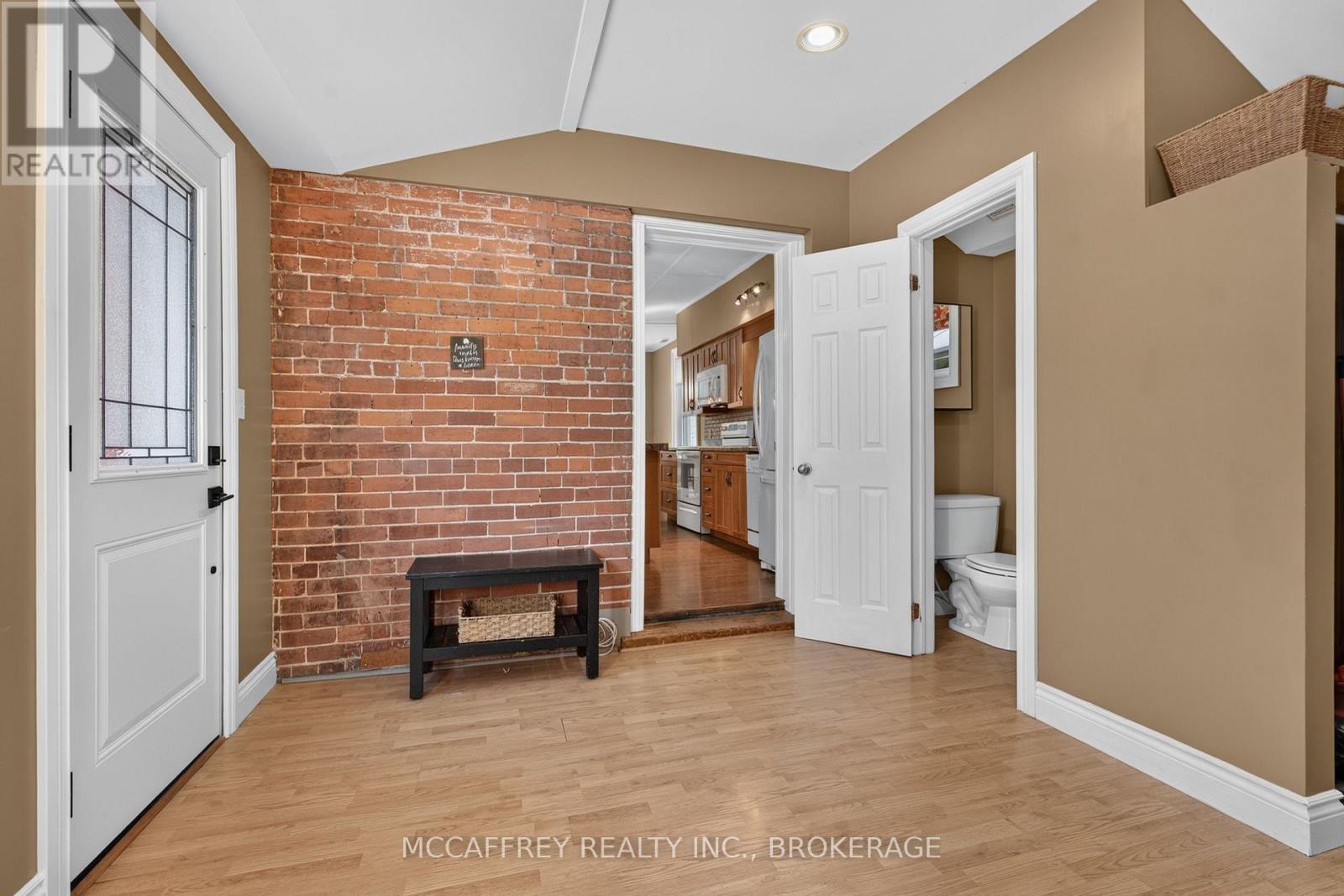 2 BRIGGS STREET - 21