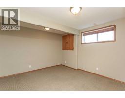 27244 Highway 42, Rural Red Deer County, AB T0M1R0 Photo 24
