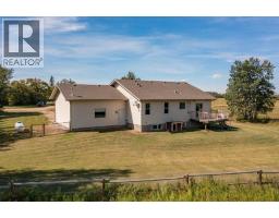 27244 Highway 42, Rural Red Deer County, AB T0M1R0 Photo 32
