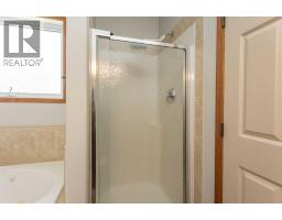 27244 Highway 42, Rural Red Deer County, AB T0M1R0 Photo 19