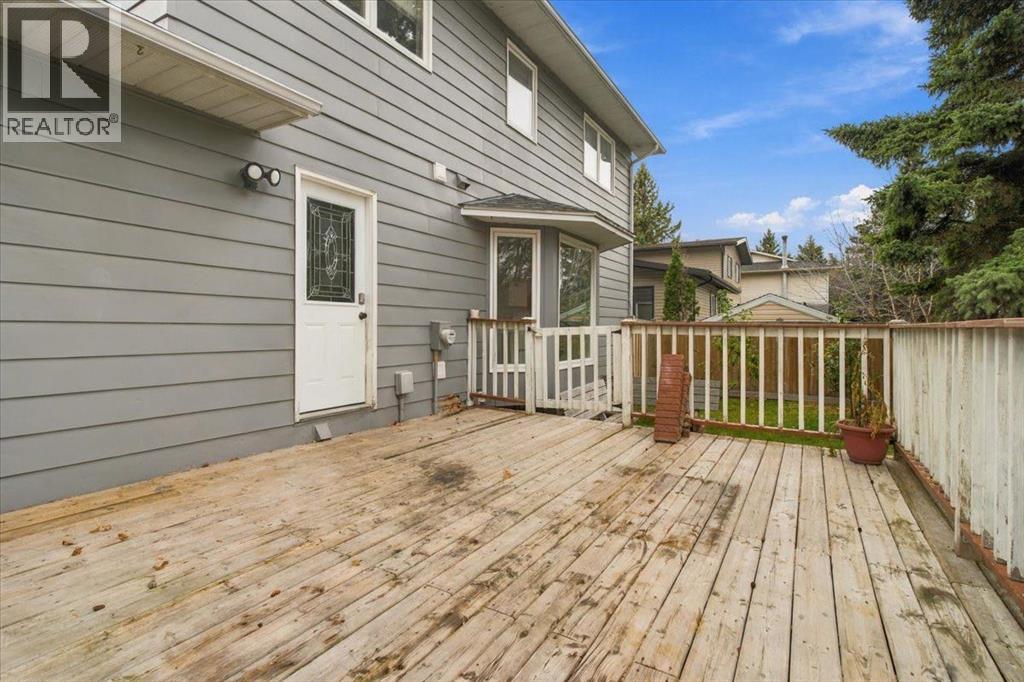 9814 75 Avenue, photo 41 of 47