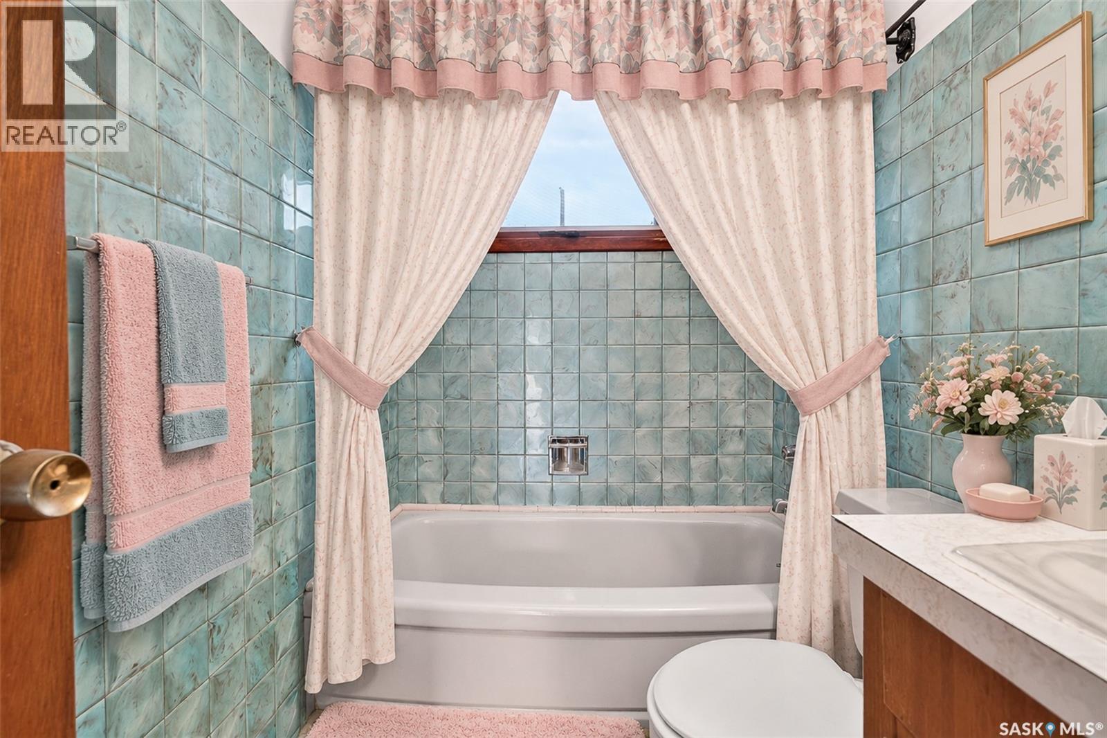 842 Grandview STREET W, Moose Jaw — photo 33