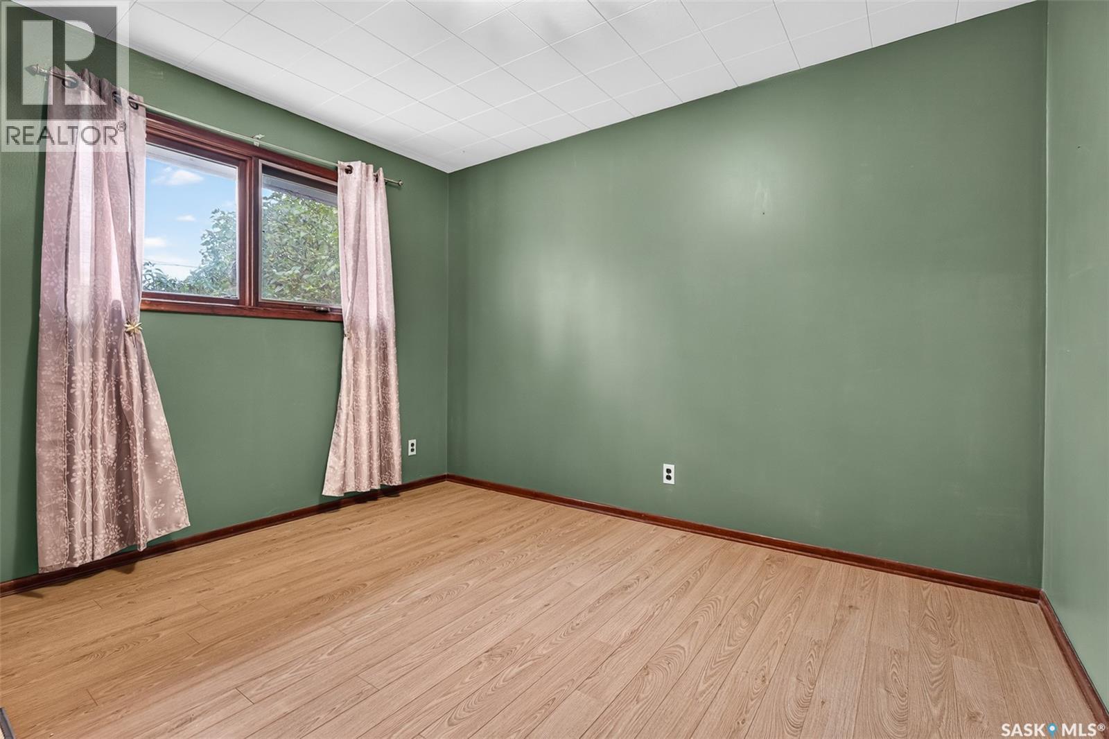 842 Grandview STREET W, Moose Jaw — photo 36