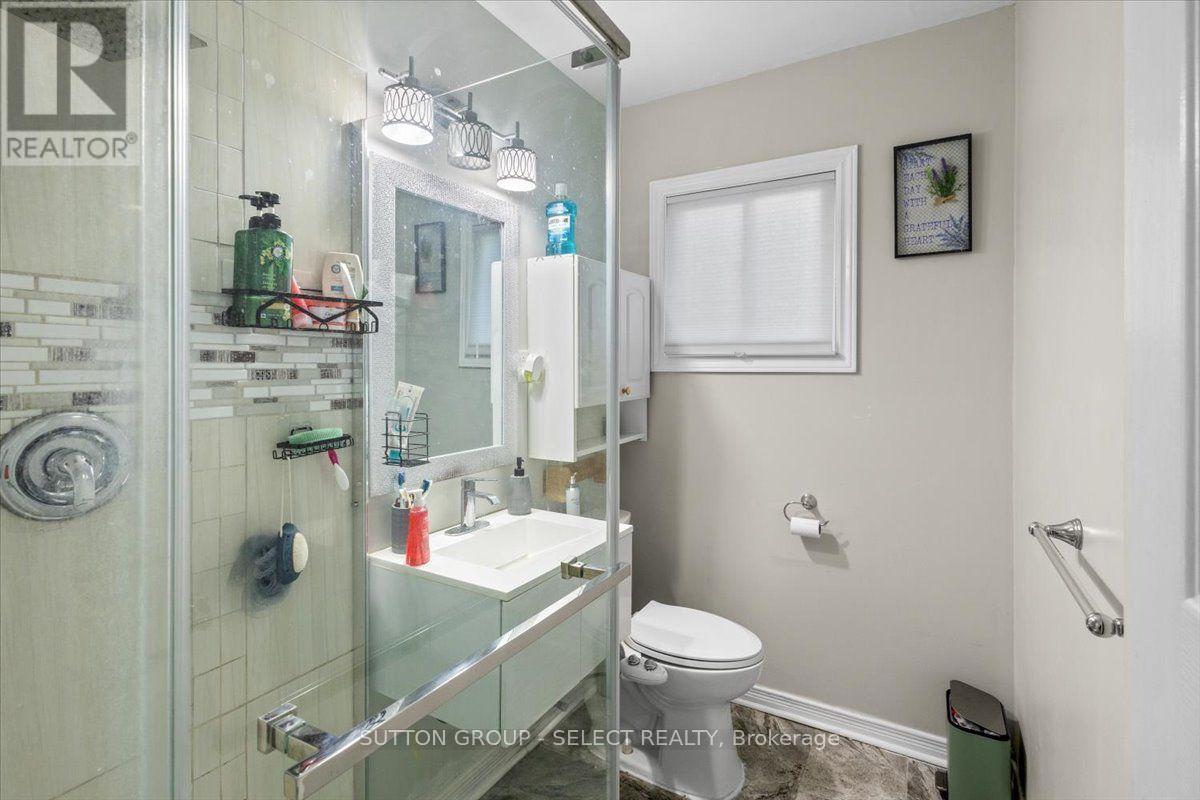 73 GABLEWOOD CRESCENT - 19