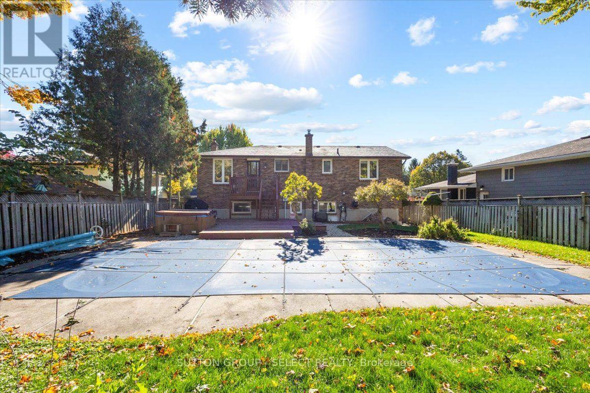 73 GABLEWOOD CRESCENT - 26