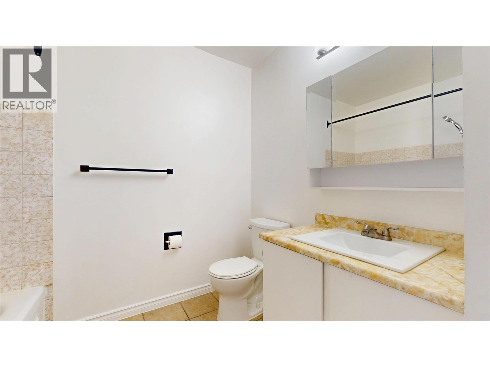 #108 1108 23 Avenue N - 17