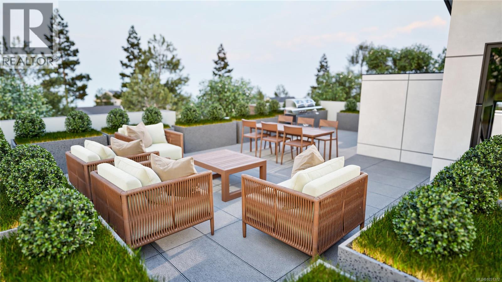 2 3861 Cadboro Bay Road, Saanich