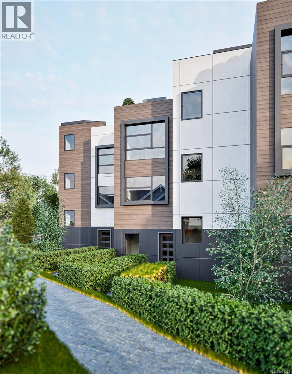 2 3861 Cadboro Bay Road, Saanich