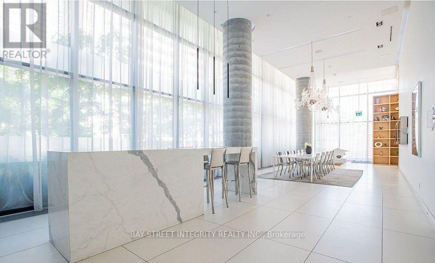 2607- 185 Roehampton Avenue, Toronto, ON photo 25