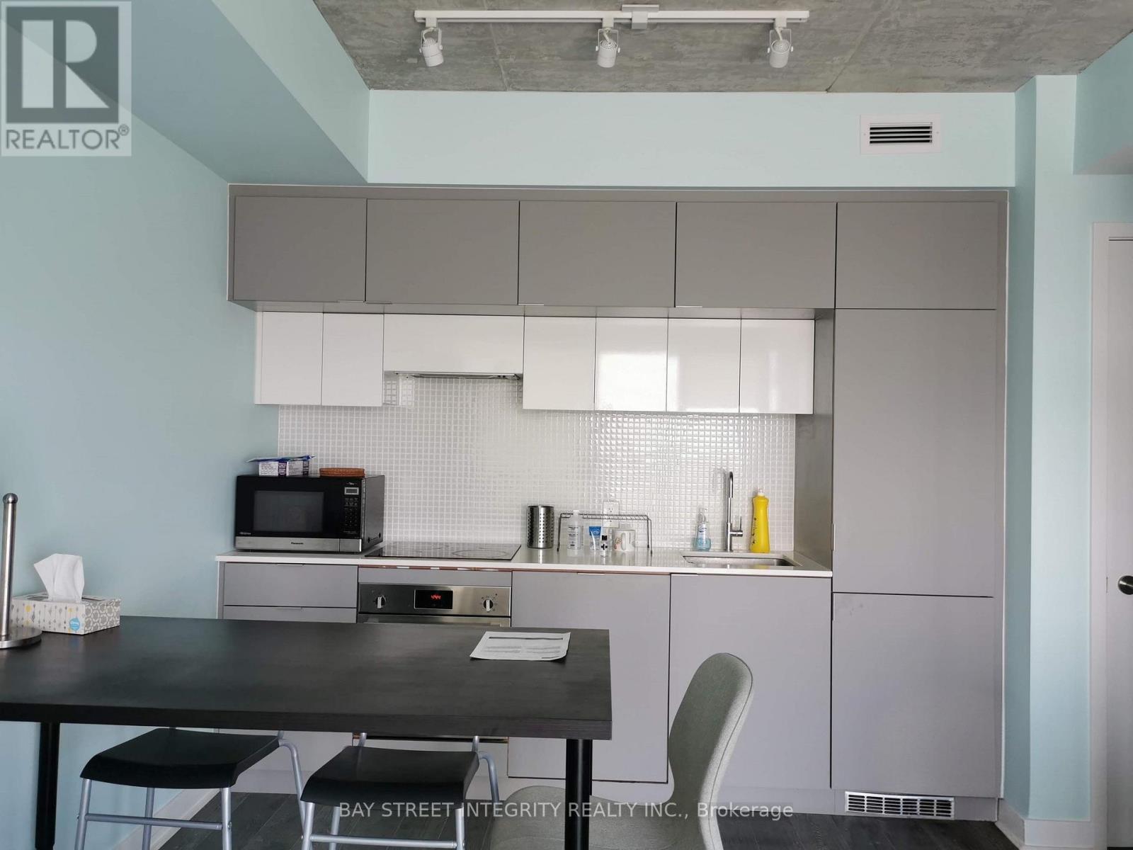 2607- 185 Roehampton Avenue, Toronto, ON photo 39