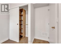Upper - 12 Arlington Avenue, Toronto, ON M6G3K8 Photo 14