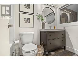 323 - 21 Earl Street, Toronto, ON M4Y3C8 Photo 18