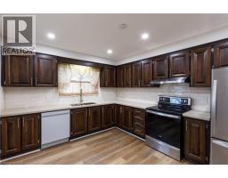 Primary Bedroom - 11 Algonquin Court Unit# Upper, Hamilton, ON L8T4T2 Photo 7