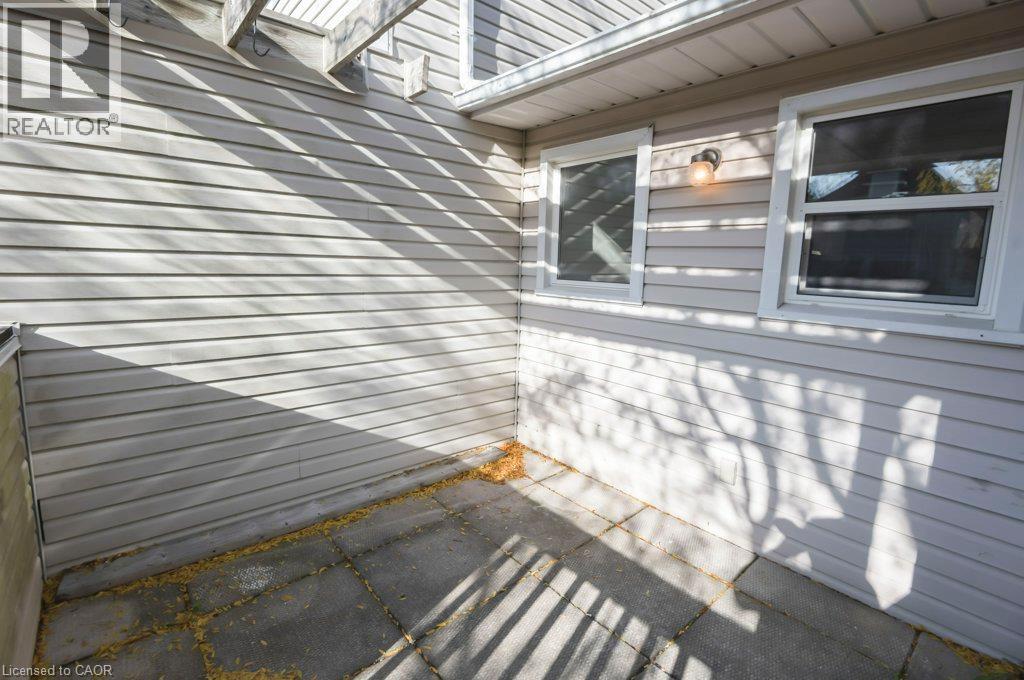 #52 461 BEECHWOOD Place - 17