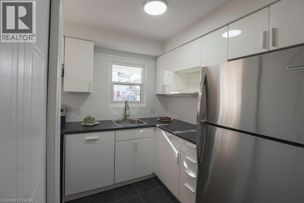 #52 461 BEECHWOOD Place - 5