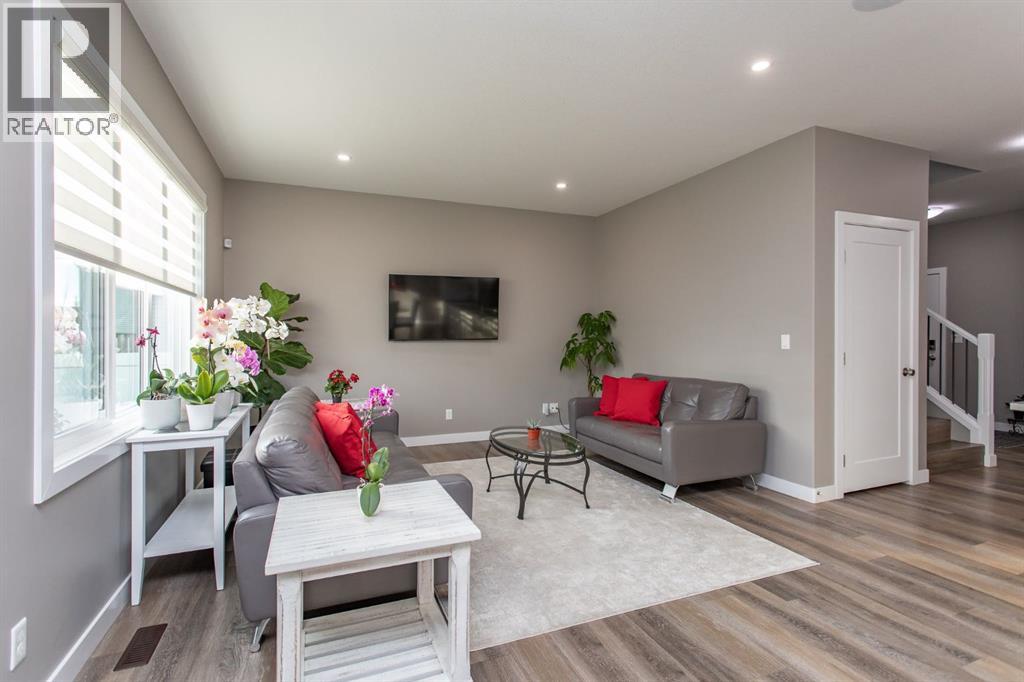 Listing photo – 25 Trebble Close, Red Deer