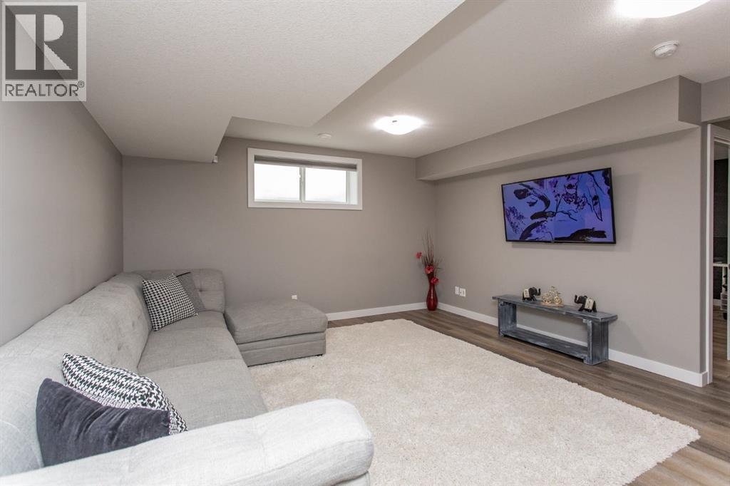 Listing photo – 25 Trebble Close, Red Deer