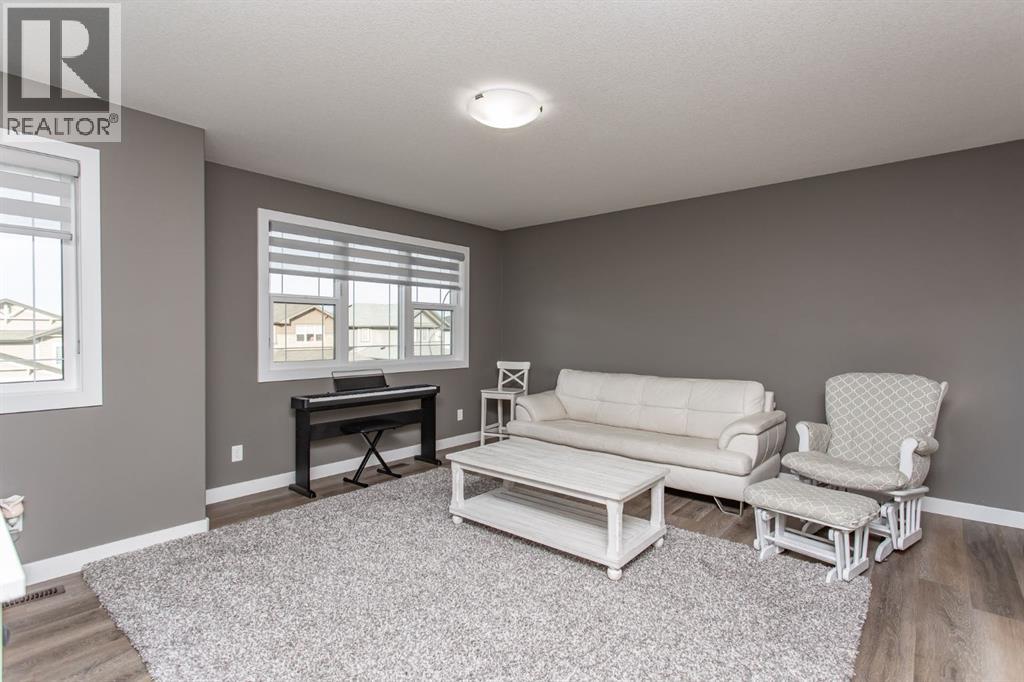 Listing photo – 25 Trebble Close, Red Deer