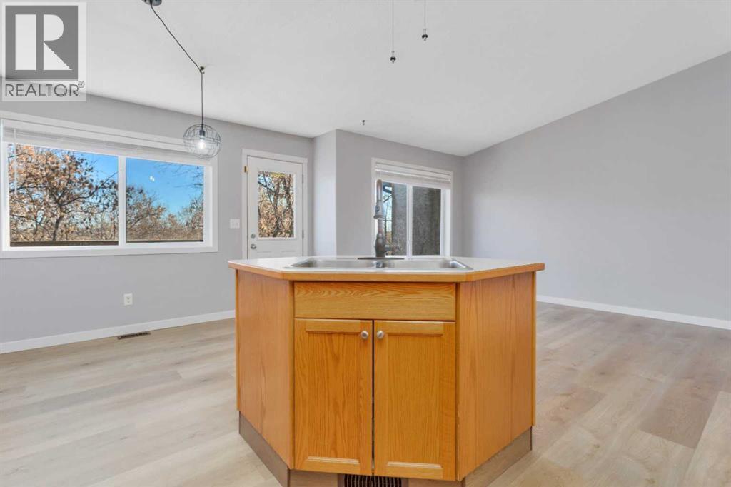 57 Leung Place, Blackfalds — photo 13