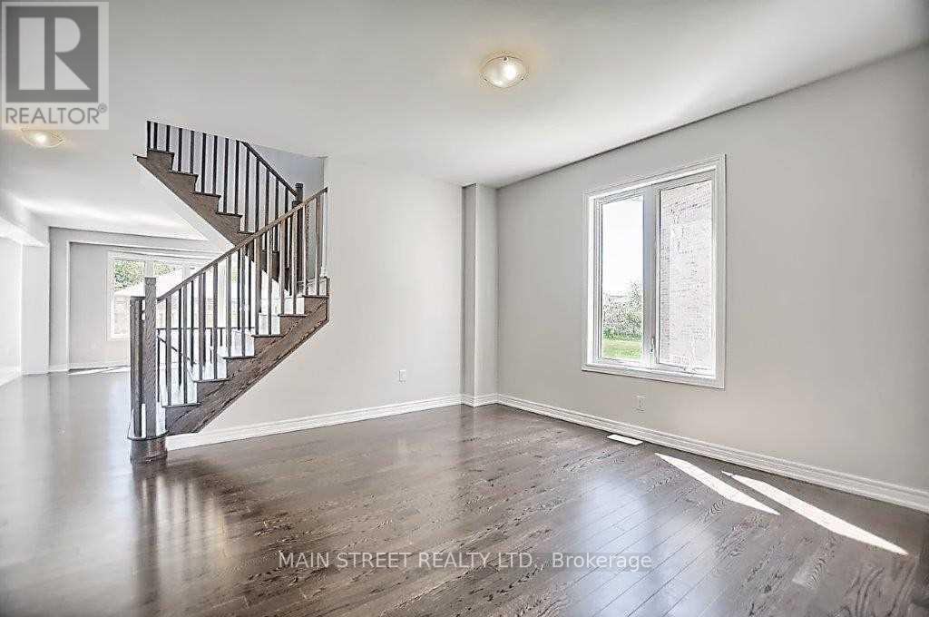 1283 Blackmore Street, Innisfil photo 3