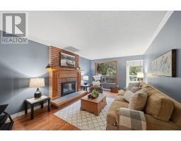 38 Lanewood Drive, Aurora, ON L4G4T8 Photo 18