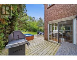 38 Lanewood Drive, Aurora, ON L4G4T8 Photo 42